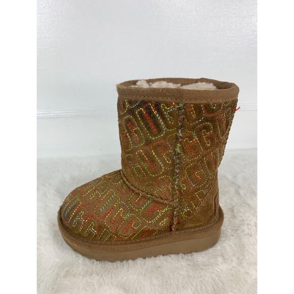 UGG Kids Classic Short Sparkle Boots Multicolor Logo Shearling Lined Tan Size 6 - Picture 4 of 9